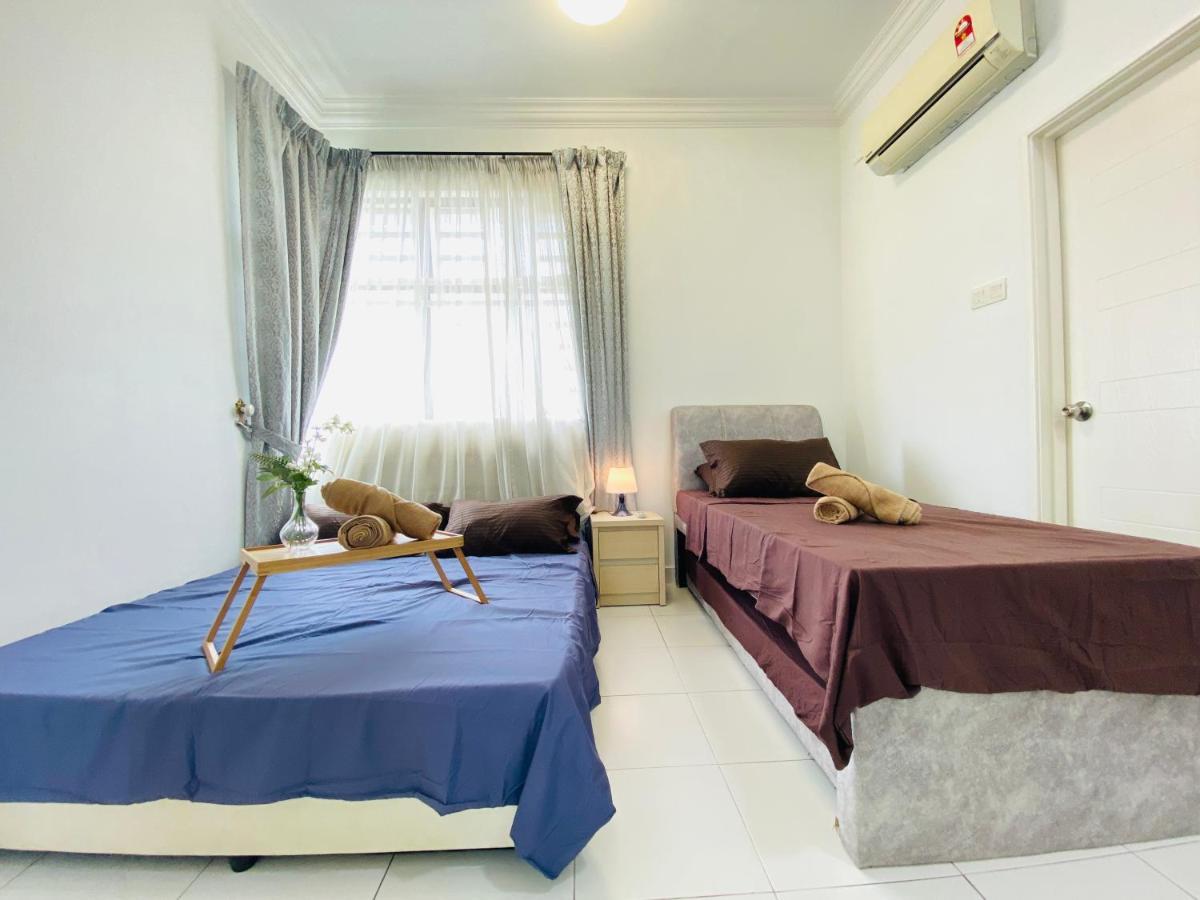 Cozy 1-10 Pax 4Qbeds 2Sbeds Shah Alam Sec7, I-City Экстерьер фото