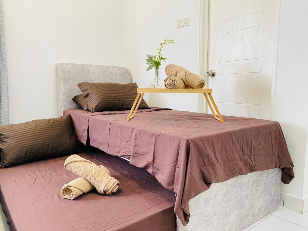 Cozy 1-10 Pax 4Qbeds 2Sbeds Shah Alam Sec7, I-City Экстерьер фото